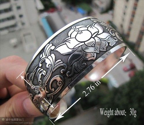 Bracelete Tibetano em metal
