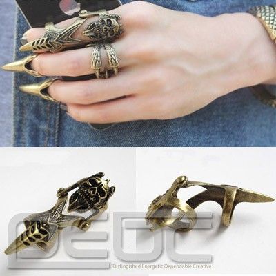 Anel fashion retro caveira